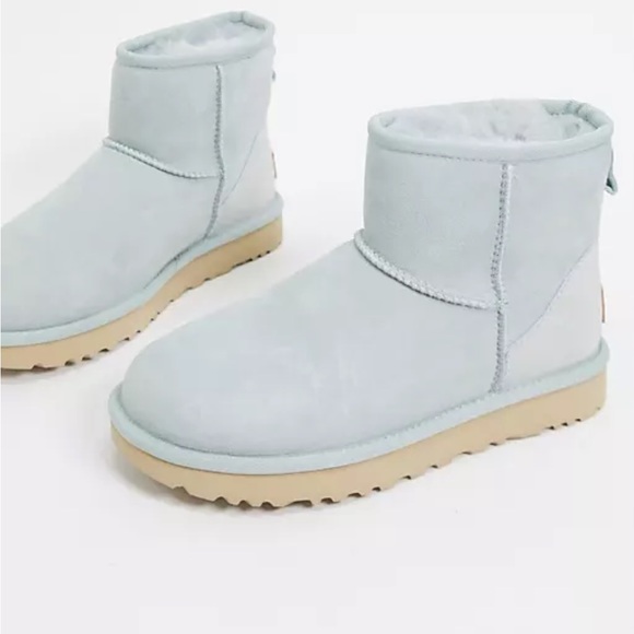 UGG Classic Mini II Sky Grey Suede - Picture 1 of 6